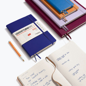 Leuchtturm1917 - 2025 Diary - Weekly Notebook - Dotted - A5 - Apricot